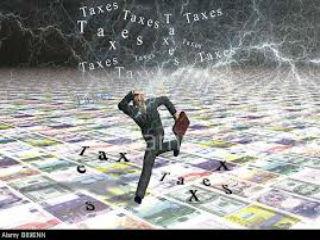 αι αναρωτώμενοι  καταλήξαμε πως 5,5 χρόνια ματαιοπονούμε, θέλοντας να λύσουμε το  πρόβλημα με μόνο επιβολή και άλλων, και άλλων φόρων συνεχώς. Όπως ματαιοπονούσαν  οι   αλχημιστές, προσπαθώντας να φτιάξουν χρυσό από το ταπεινό μολύβι. 